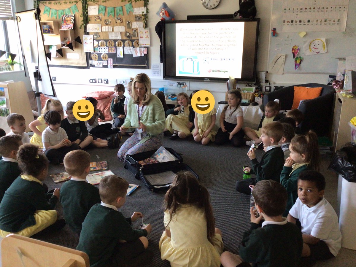bedford_f2's tweet photo. F2 enjoyed looking through the ‘Travelling Suitcase’ from @CentreDeen We read ‘My Name is Not Refugee’ and ‘Hamid’s Story’ 🧳 #UW https://t.co/3B3KDQFf4J