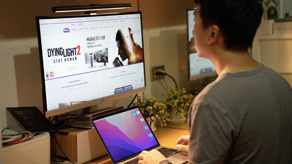 akponential's tweet photo. รีวิว BenQ ScreenBar (Plus) ไฟติดจอคอม:
ถ้าคุณเป็นคนใช้คอมนานๆอย่างนอน 5-6ชม ต่อวันเหมือนผม แล้วคุณมีปัญหาปวดตา ปวดหัว ลองดูไฟติดจอคอมที่ผมรีวิววันนี้ครับ มันอาจจะช่วยให้ชีวิตหน้าคอมคุณดีขึ้นครับ
https://t.co/C3sNXqNCFC
#benqscreenbar #benqscreenbarplus #ไฟติดจอคอม https://t.co/knX75CLpnF