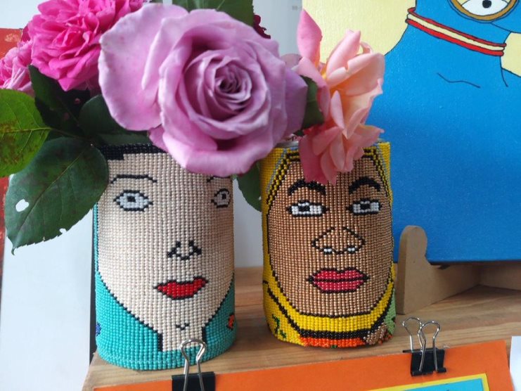 Craft_andDesign's tweet image. Woza Moya upskills underprivileged communities with the aim of reducing poverty through craft. Their latest vibrant pieces form part of NEXT22, on at Decorex Cape Town, 16-19
June at the CTICC.

@decorexSA  @CTICC_Official 

#wozamoya #next22 #decorexafrica #sadesign #cdi