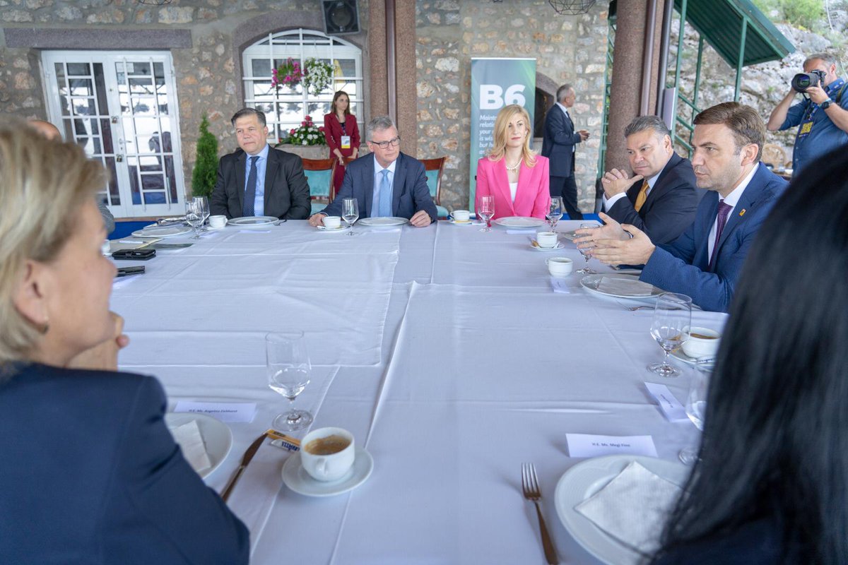 Delighted to organize the 3rd mtg in the format #B6 w/ participation of the 🇺🇸🇪🇺🇬🇧🇩🇪🇦🇹 Special Representatives for the #WB 

The initiative is becoming a valuable informal platform for deepening regional cooperation &amp; open exchange of views  on common challenges