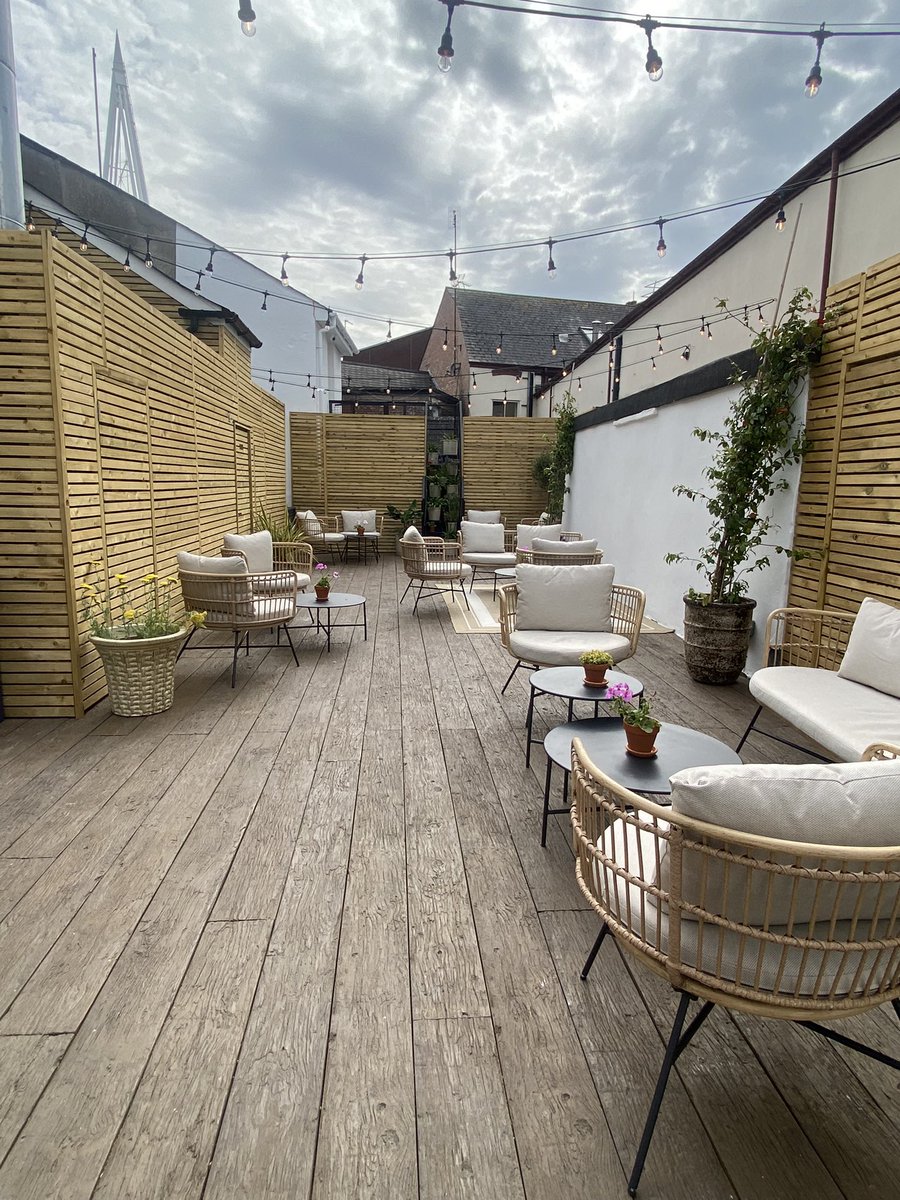 Emma Young tweet media