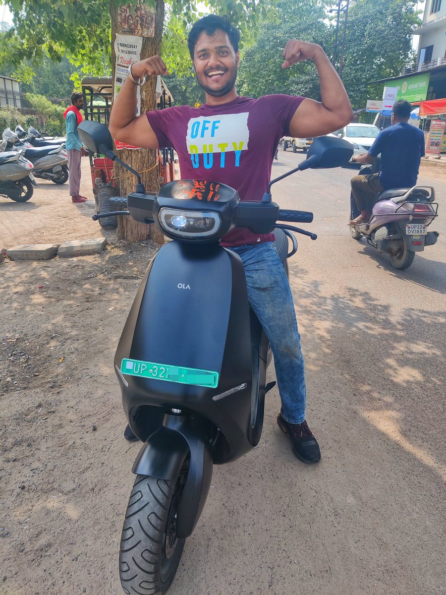 Vermaji_jr's tweet photo. Finally the wait is over after long long time!😎
It's a Beast🔥
#worthwait
#Olas1pro
@bhash @OlaElectric
#Lucknow https://t.co/H3vbJWdsns