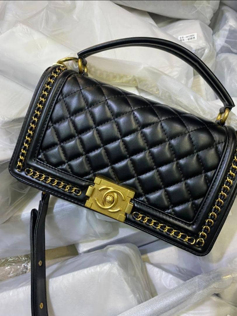 Ritana__'s tweet photo. Place your order....I sell Quality Bags https://t.co/W5Ui10nysE