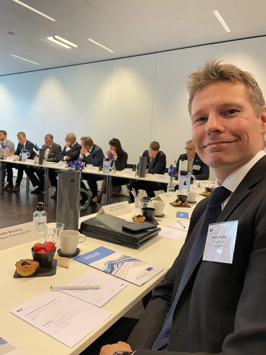 pantoinspect's tweet photo. Our CEO, @BreitingMalte, met with the #President of #Estonia and his delegation at a business round table meeting hosted by @DanskIndustri to discuss how #Danish #companies can #contribute to the @RailBaltica #project. PantoInspect can #protect Rail Baltic against #teardowns https://t.co/vB0ccs9RWg