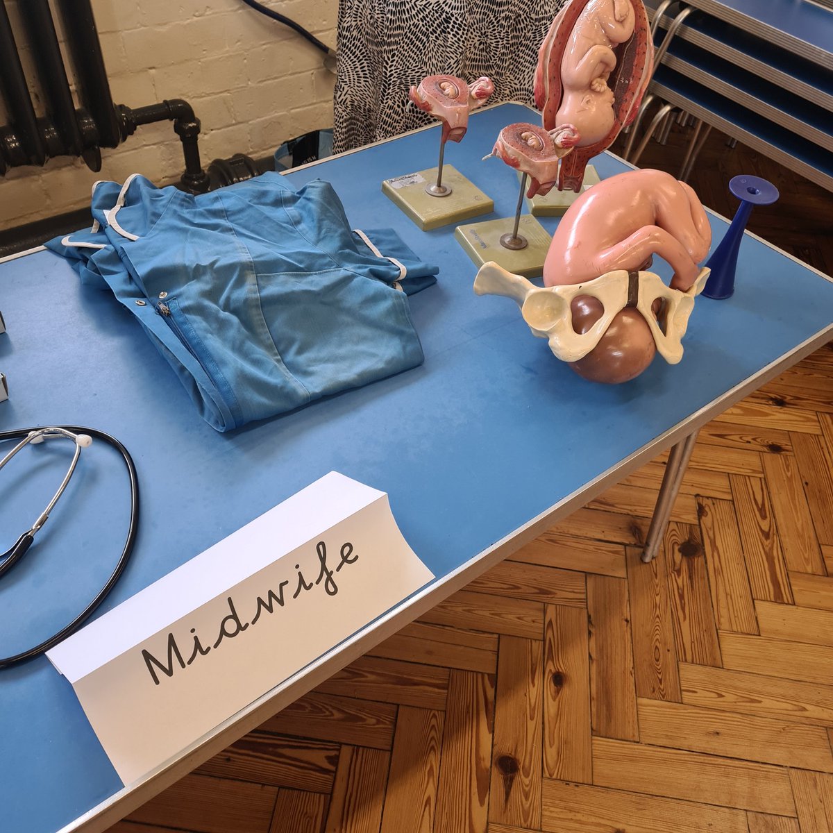 Jude Davies (@judedavies11) on Twitter photo A fabulous morning promoting midwifery to school children ..inspiring the next generation #FutureMidwifery #proudtobeamidwife <a href="/BethRatcliffe2/">Beth Ratcliffe 💙</a> <a href="/UHNM_DOM/">Sarah Jamieson</a> <a href="/HorizonsNHS/">NHS Horizons</a> @TeamCMidO A fabulous morning promoting midwifery to school children ..inspiring the next generation #FutureMidwifery #proudtobeamidwife <a href="/BethRatcliffe2/">Beth Ratcliffe 💙</a> <a href="/UHNM_DOM/">Sarah Jamieson</a> <a href="/HorizonsNHS/">NHS Horizons</a> @TeamCMidO