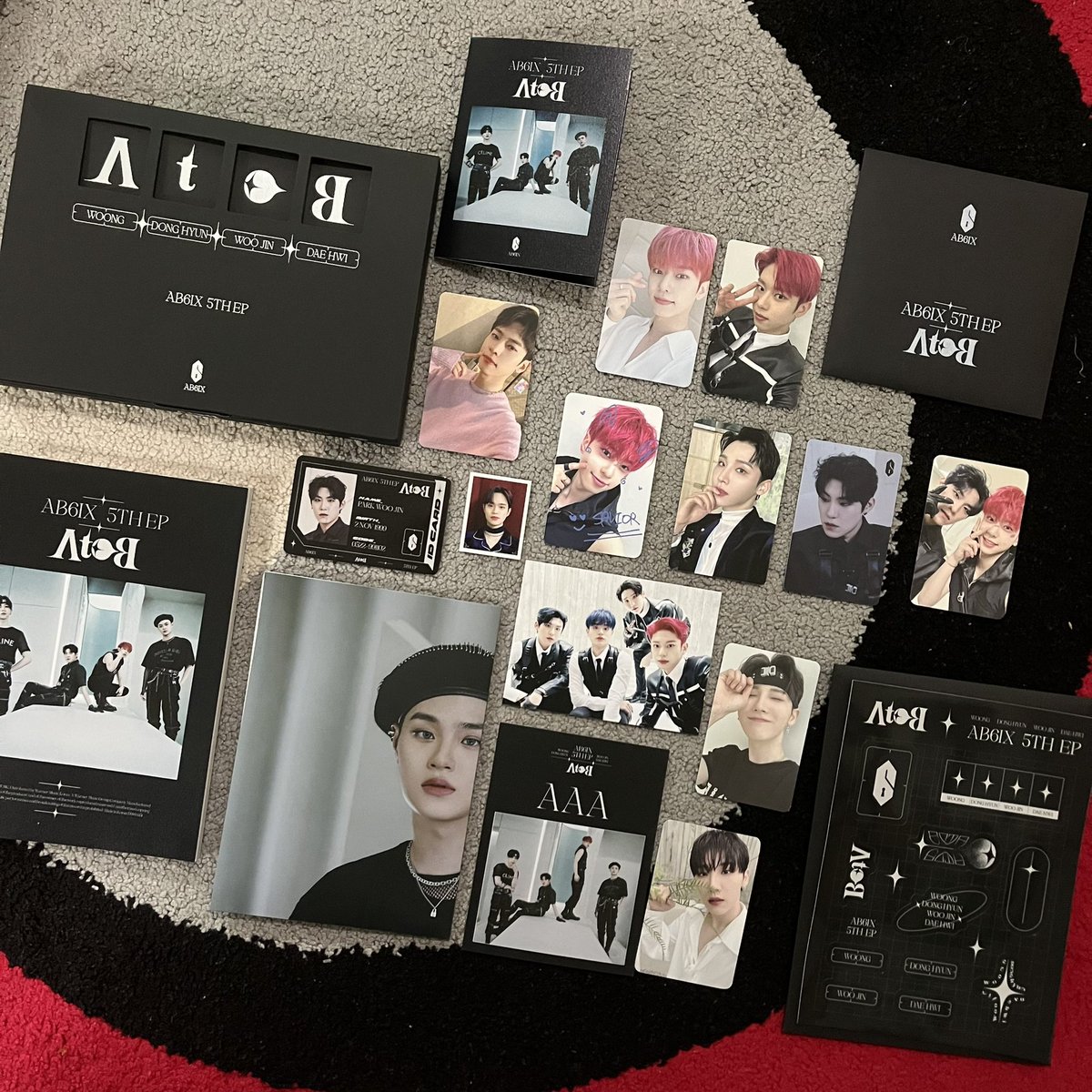 yoojiminixe's tweet photo. 🔗 [ 17/06/22 ] - Today's mail💌

Pull album yeppi terbaik, seriusan aku dapet bonus album complete with you juga cuma lupa ga ke foto🥹 BANYAK BANGET DONGHYUN NYA INI GA EXPECT BANGET padahal beli sealed😭💗 keren banget @warehouse_KWP 🥺💗 https://t.co/vIbEqdEnHQ