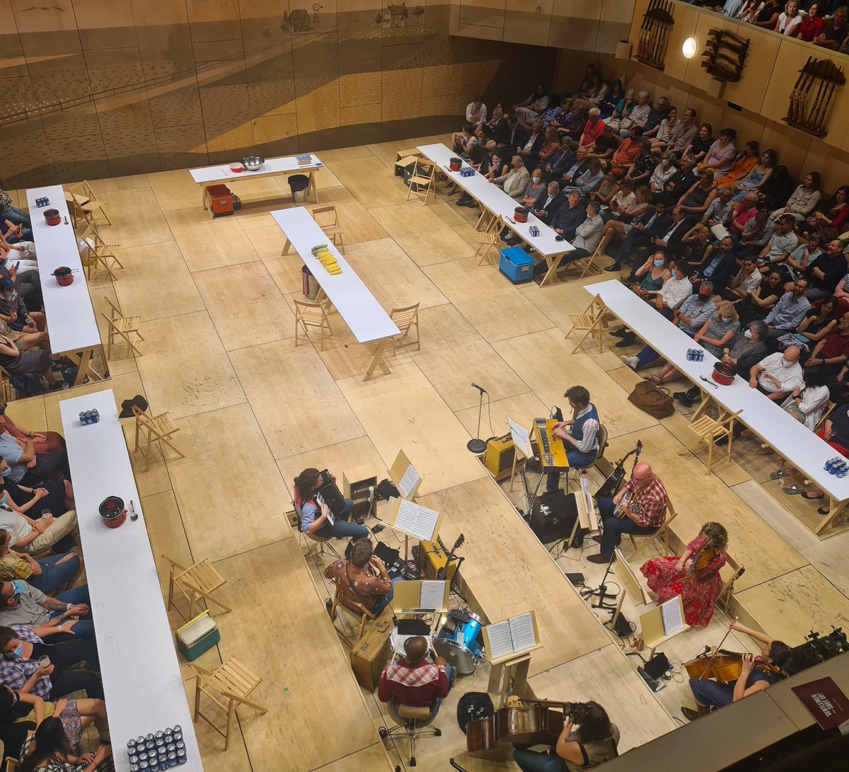 Delighted I got to catch Oklahoma <a href="/youngvictheatre/">Young Vic</a>!
Oohhhh what an evening!