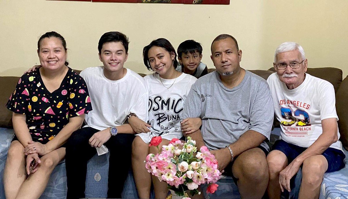 Ito na guys @AlfordLuke23 meeting the three generations of Skribikin family <a href="/_gabbskribikin/">gabb.</a>