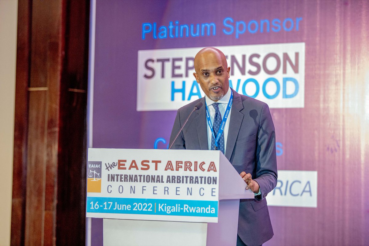 eaiac's tweet image. Dr. Emmanuel Ugirashebuja, Minister for Justice and Attorney General, Rwanda addressing delegates at the 9th @eaiac in Rwanda.
#EAIAC2022 #EAIAC #Arbitration
@AgnesGitau @anchihoye @Dayabay1 @WairimuKaranjaE @GBSAfrica