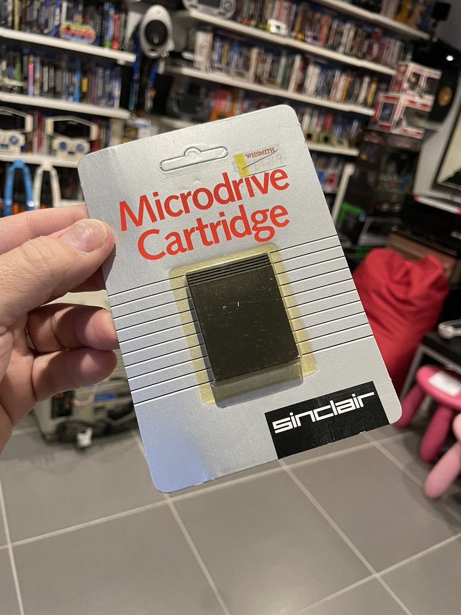 DavidOghia's tweet image. Ah j’ai bien reçu ma nouvelle cartouche de stockage informatique.
#Sinclair #Microdrive