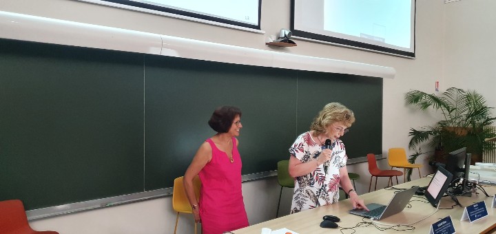 IUTLyon1's tweet photo. #FCA2022 synthèse des ateliers d'hier.
Merci à Muriel, Sabine, @JulietteGhysel, Laetitia et Monique pour la conduite de ces ateliers https://t.co/0JmJySzx6A