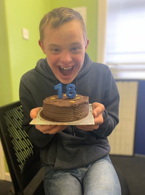 RichmondScot's tweet photo. Connor and Jordan from our Teviot Outreach Service have recently celebrated some very special birthdays!
Connor had a great time celebrating his 18th Birthday and Jordan enjoyed every minute of her 20th Birthday. #funcrew #cake
Happy Birthday from everyone at TRFS 🎂🎁🎈🎉 https://t.co/sQgheqDXjO