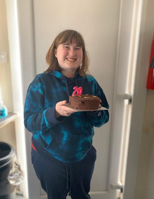 RichmondScot's tweet photo. Connor and Jordan from our Teviot Outreach Service have recently celebrated some very special birthdays!
Connor had a great time celebrating his 18th Birthday and Jordan enjoyed every minute of her 20th Birthday. #funcrew #cake
Happy Birthday from everyone at TRFS 🎂🎁🎈🎉 https://t.co/sQgheqDXjO