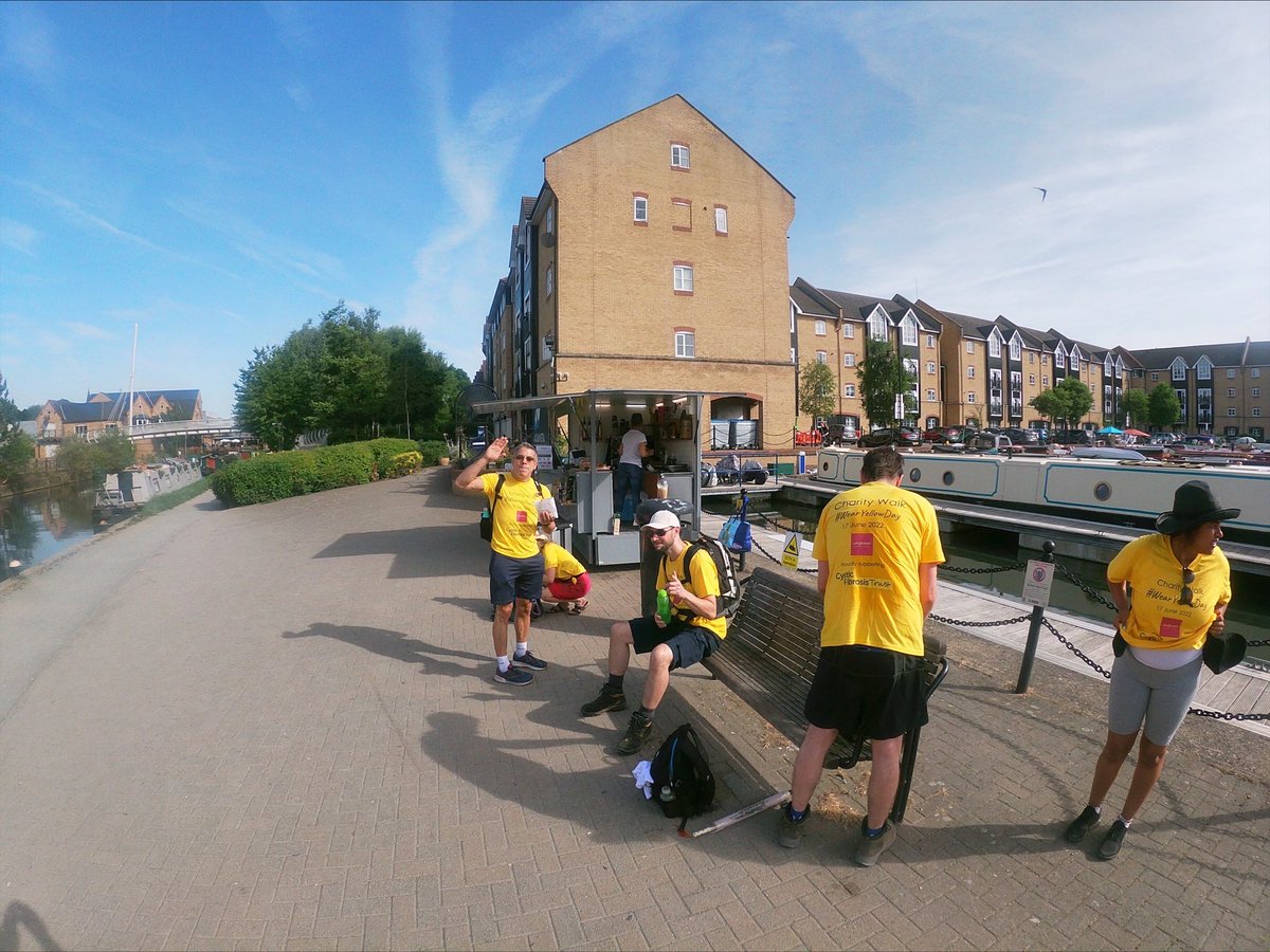LaingBuisson's tweet photo. It's #WearYellowDay and our team has started their epic walk on behalf of the @cftrust! Today the @LaingBuisson crew will be walking from Berkhamsted to Angel - if you'd like to sponsor this walk, it's not too late!

PLS RT!

SPONSOR:
https://t.co/ocEF6hUHt5 https://t.co/FCGlMFSiuZ