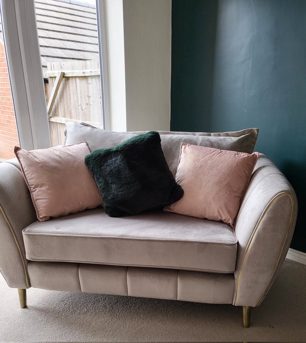 wish2_clean's tweet photo. We shampooed a fabulous mink sofa. Absolutely loved the results. 
If you need a sofa clean, call us now! 
Available 7 days a week. Give us a call today.

Tel: 0121 769 2711
E: contactus@wish2clean.co.uk 
W: https://t.co/nK2Uzve2Wp 

#wish2clean #W2C #cleaningcompany #midlands # https://t.co/5eX0yxmAK0