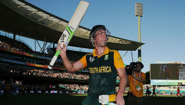 AbdeFansTrends's tweet photo. Just Abd things 🛐🔥

What kind of innings man😭😭❤️🔥last 16 balls 67 runs nightmare for every bolwer 😢 u should shown some compassion to opponents in past 🥵

@ABdeVilliers17 #ABDeVilliers https://t.co/rqy203miYB