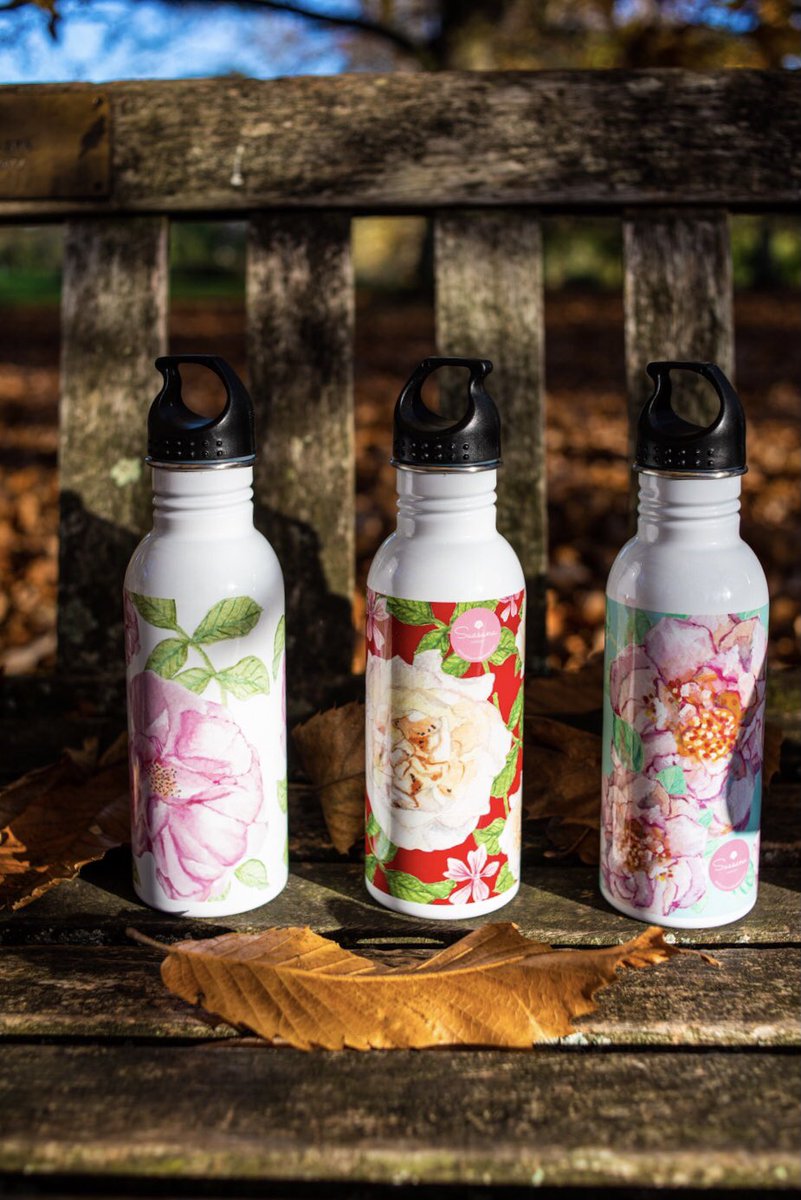 AlohaGLUE's tweet image. 🌞 Don’t forget to carry water during this hot weather. We have 20 beautifully illustrated reusable water bottles, inspired by west London’s roses and blooms 🌸 Available on our low impact Design Shop.

Shop: alohaglue.com/shop

#alohaglue 
#designerbackpack
