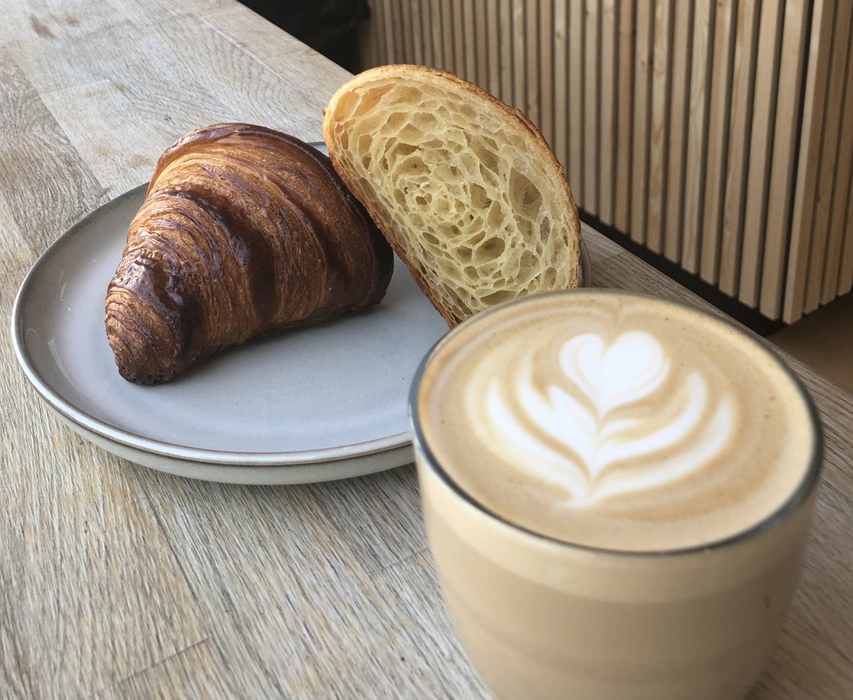 Two Brothers Café tweet media