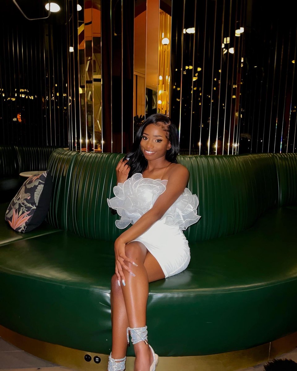 trulylatavia's tweet photo. Take the shot I’m the chase 😉 https://t.co/LWIptrkxc8