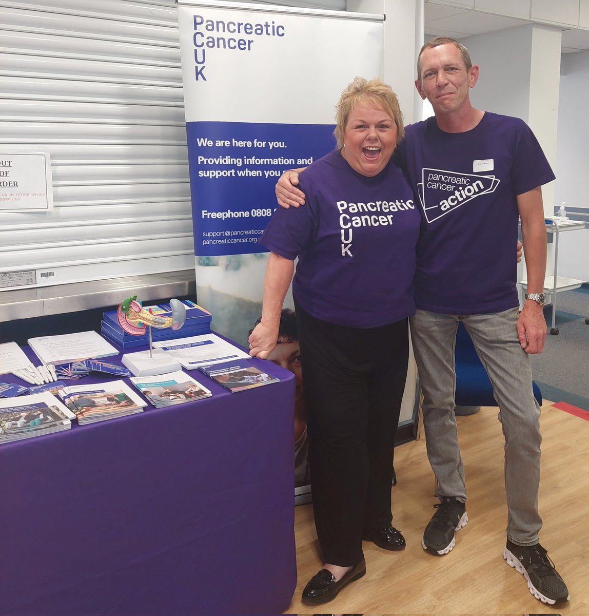 lynnquigleywork's tweet photo. It's been tooooooo  long!

So good to meet @spiderwalshy again at the @pancforumlpool  Event today.

Purple Power 💜💜

@PancreaticCanUK https://t.co/NEYNlHti3A