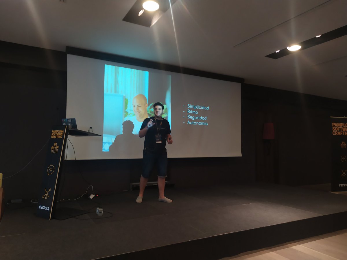 Miguel Echávarri (@mep_emp) on Twitter photo Pasito a pasito a lo Luis Fonsi en Mercadona Tech, Para que David sonría feliz 😃 <a href="/fdiazgarrido/">Fernando Diaz</a> <a href="/MercadonaTech/">Mercadona Tech</a> <a href="/pamplonaswcraft/">Pamplona-Iruña Software Crafters</a> #babysteps #feedbackloops #scpna22 Pasito a pasito a lo Luis Fonsi en Mercadona Tech, Para que David sonría feliz 😃 <a href="/fdiazgarrido/">Fernando Diaz</a> <a href="/MercadonaTech/">Mercadona Tech</a> <a href="/pamplonaswcraft/">Pamplona-Iruña Software Crafters</a> #babysteps #feedbackloops #scpna22