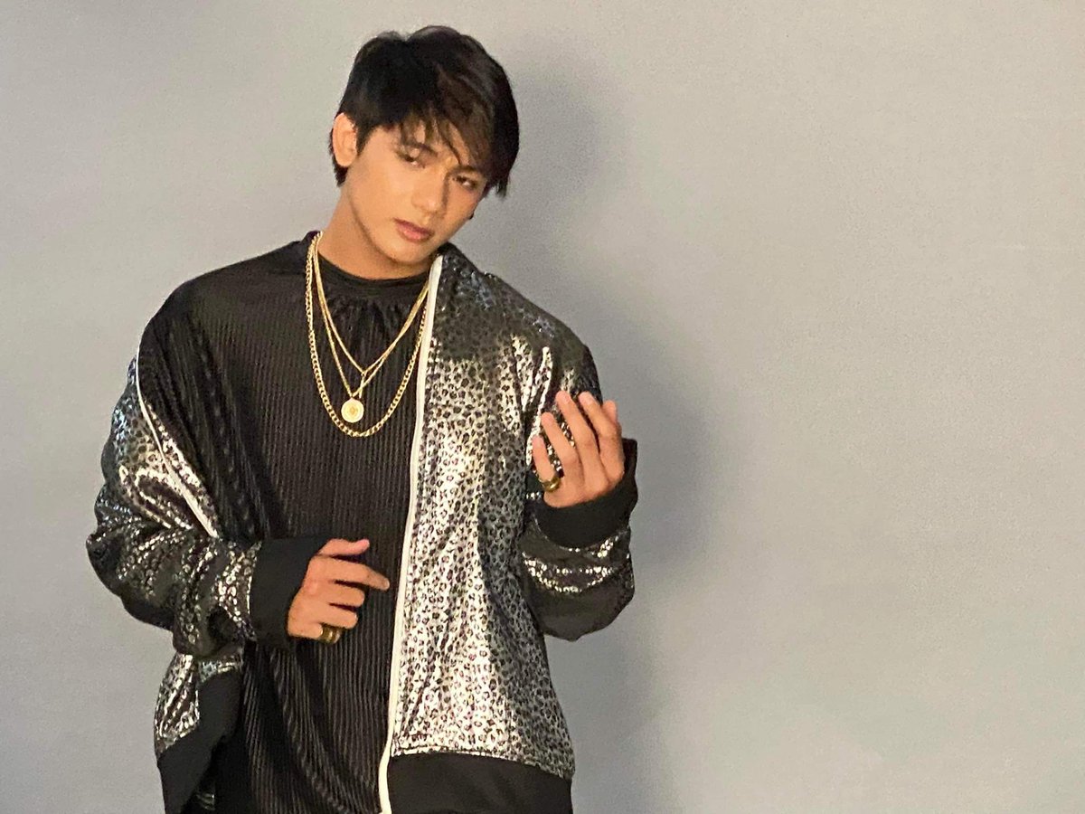 Team_Dustine's tweet photo. Ito muna para sa ngayon fam, abangan ang official release ng photos, soon! 🤍✨

#DustineMayores | @dustinemayores9 https://t.co/lDOEDPyTAK