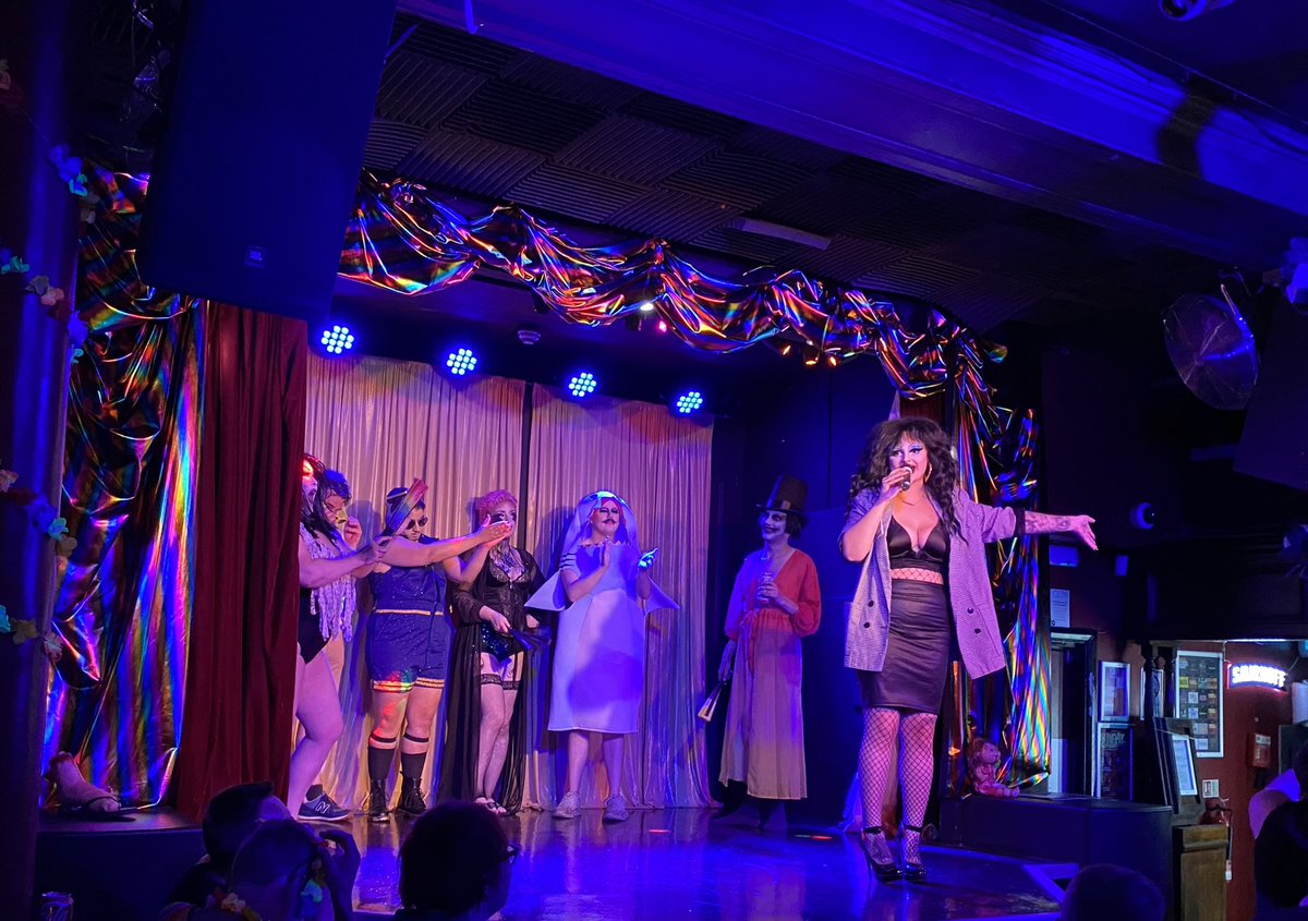 MarkLudmon's tweet image. A killer night at @PopHorrorUK’s latest cabaret outing, Summer Holi-Slay, at @TheRVT, slickly compered by @Minxie666. Highlights included @LillySnatch’s inspired take on The Ring, @Flickthedrag’s baby shark, and doomed holiday reps Kaz &amp;amp; Daz (@MissDaubs).