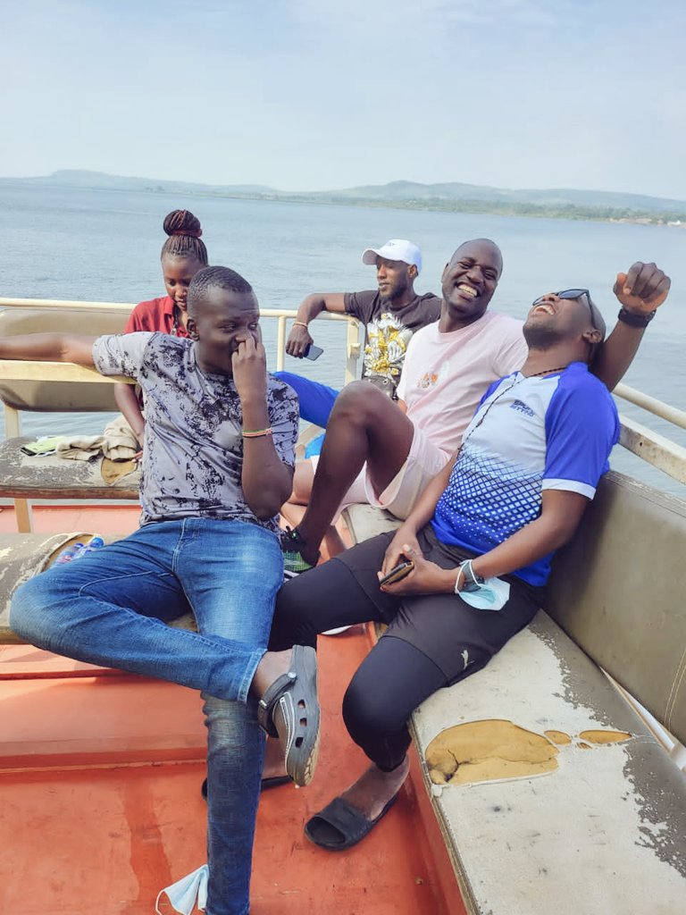 WasikeAbdu's tweet photo. Still on that ferry cruise to Dolwe Island aboard MV Sigulu... We are exploring Eastern Uganda. https://t.co/rnuLtLPBeC