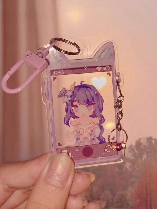 genshin pic-clic charms !! take your favorite genshin character anywhere and they'll be picture ready <3 
