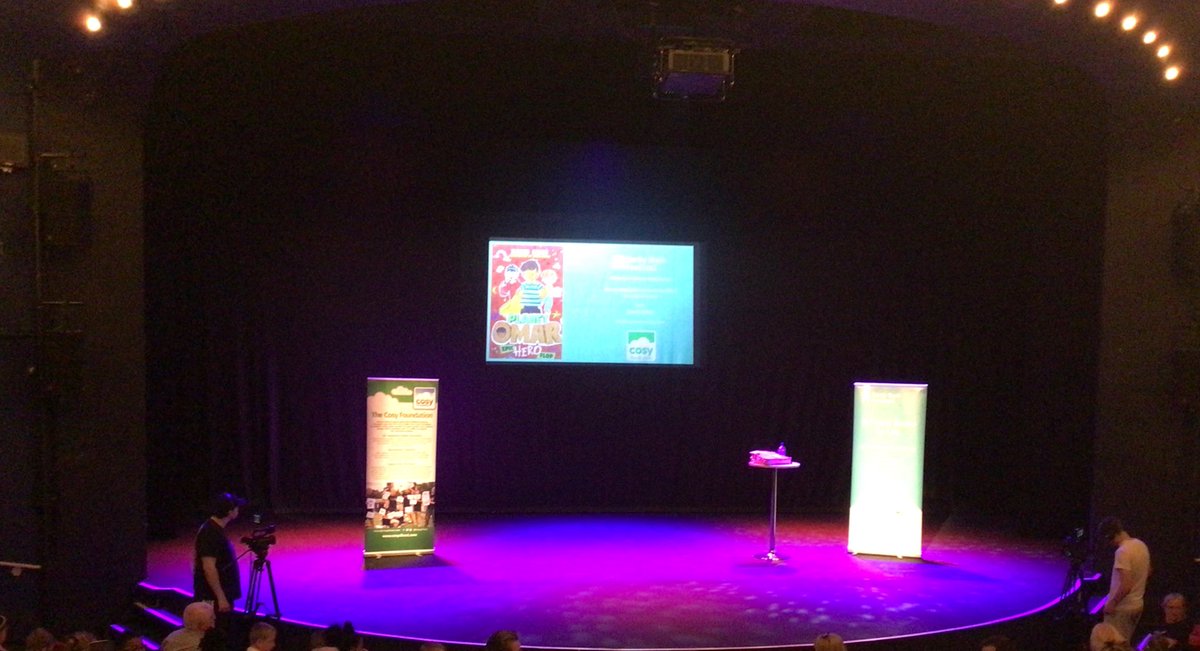 MissTalbot1993's tweet photo. @peartreejunior we are super excited to be at Derby Book Festival this morning and meeting author Zainab Mian #welovereading https://t.co/wikFRxiuRc