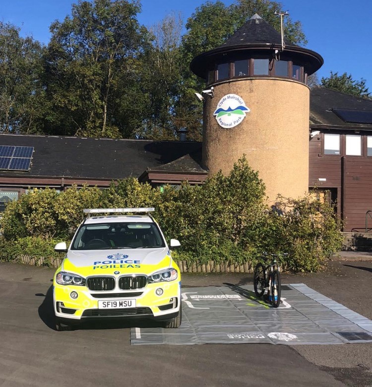 #HighlandAndIslandsRP officers captured footage of this white camper overtaking a cyclist on the #A835 near #Ullapool. Convicted  of Carless Driving, given 9 points and a £400 fine. 

Give cyclists as much room as you would a car. 

#OpClosePass #NC500 #RoadSafety