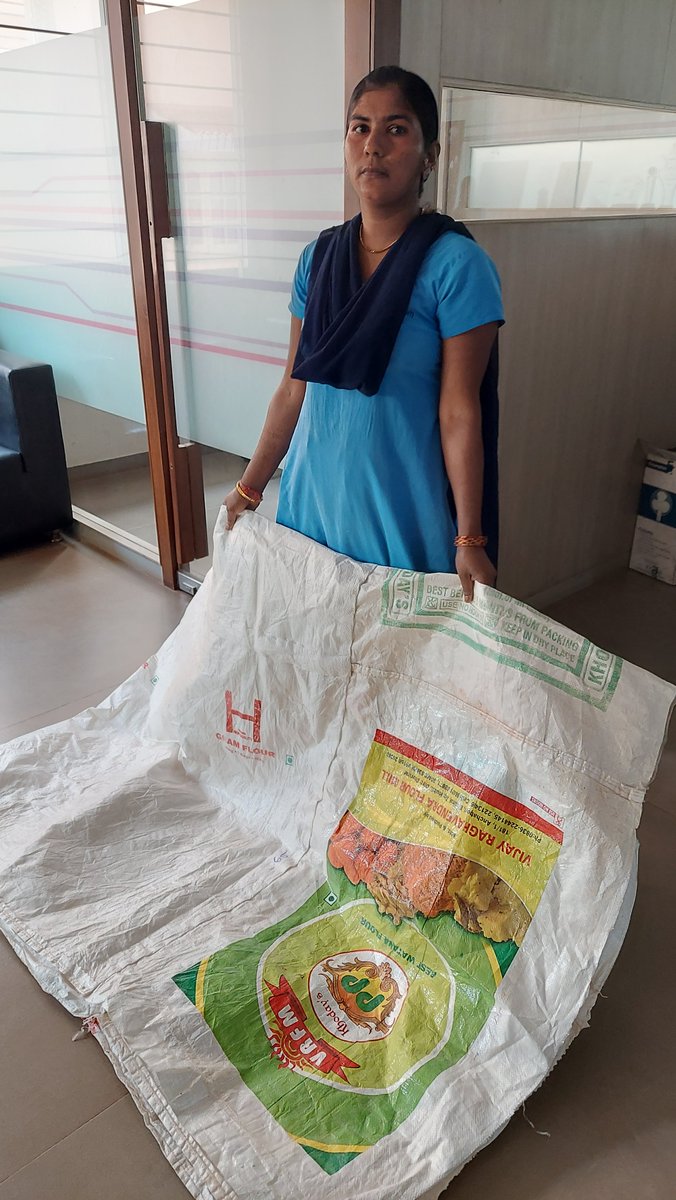 RecyclearthF's tweet photo. Mrs. Jaibun Karnachi has provided an example of how to REUSE. There are numerous others in the country who use their minds in REUSING or RECYCLING items deemed waste. RecyclEarth Foundation salutes such heroes.
#recyclearthfoundation #reuse #hubballi #jugaad #letsreuse https://t.co/xxfrvnVexo