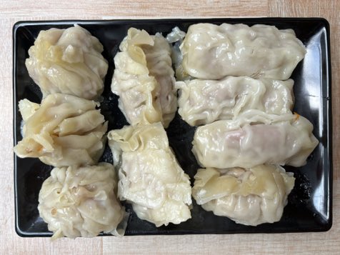 hepburnism2's tweet photo. DIMSUM ENAK ALERT ‼️‼️‼️‼️ from @dim_jum beli deh guys (real) ini habis kukus terus fillingnya enakkk banget!!! 🤩 my go-to snack klo lg pengen ngisi perut 🫶🏻 thank you @dim_jum https://t.co/yt6ptLqPwH