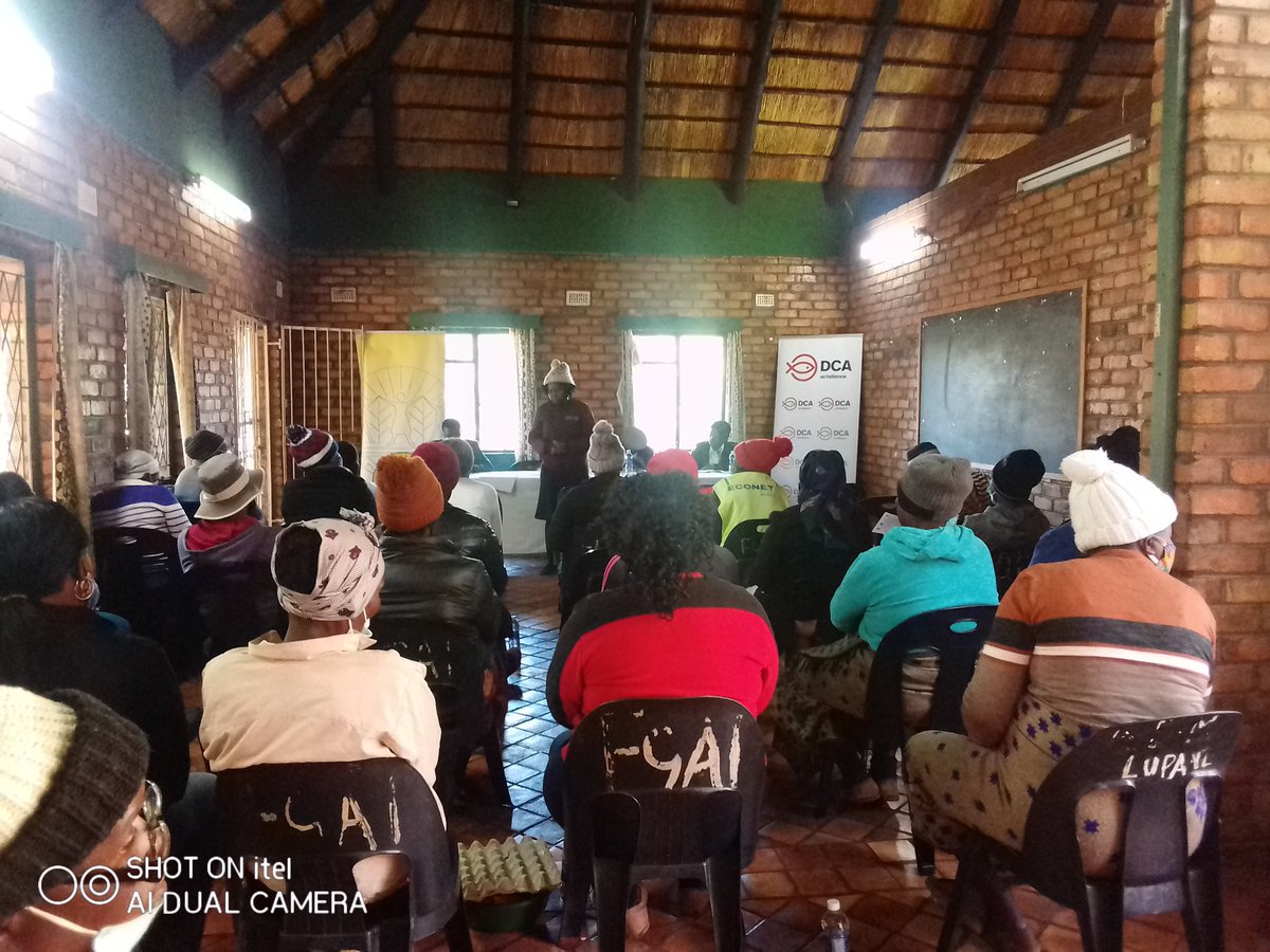 BVTOrg's tweet photo. Followers, today @bvtatrust in partnership with @DanChurchAidZW under the Sizimele consortium is facilitating a dialogue meeting at Lupane Centre with Informal Traders, Local board, & @MinofWomenZim.
#buildingRuralCommunities
@mdladlaspeaks
@communitypodium
@UNDPZimbabwe https://t.co/kRqG6AHYku
