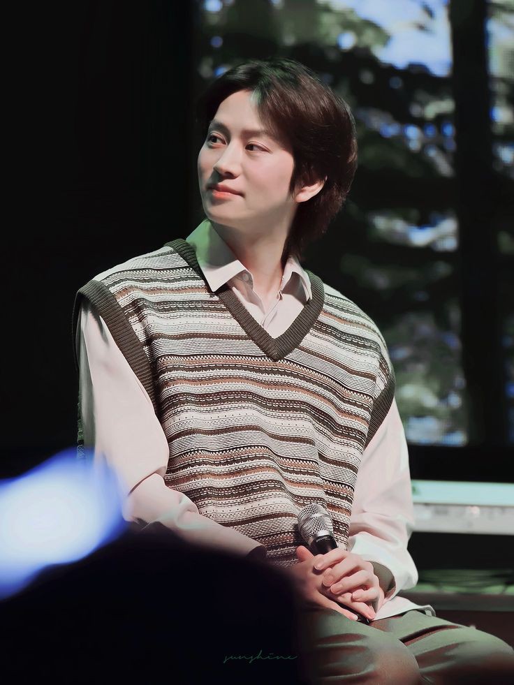its_heenim's tweet photo. My daily tweet for Heechul brand reputation 💙
Pls Rt to improve his brand rep.
#HEECHUL #희철
#SUPERJUNIOR  @SJofficial https://t.co/GHAeaFgj3z