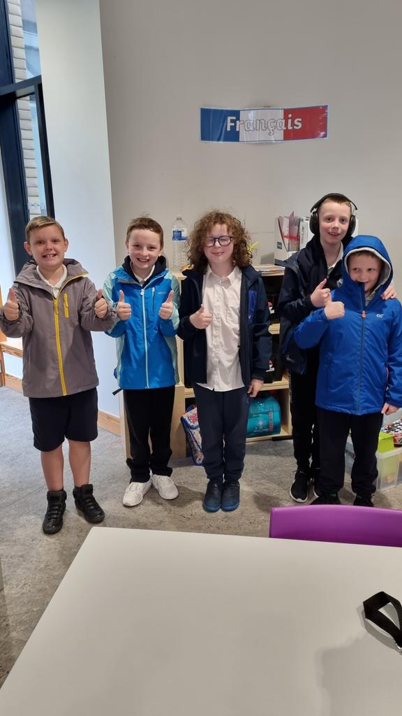MrsKyddLCSC's tweet photo. All set for our trip! Not letting the rain get us down 😎 @PrimaryOrchard https://t.co/WsPsaYhE8D