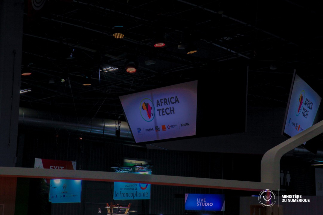 econonumerique's tweet photo. #Vivatech2022
L' #AfricaTech est à l'honneur avec le Africa Tech Awards, initiative qui récompense 3 startups africaines les plus innovantes.

La RDC est valablement représentée par : #Maishapay, #KimEngineering, #EbloodBankMakila, #ShuleSystem et #Aksantimed 

#Numeriquecd #RDC https://t.co/JxeaCsMyDn