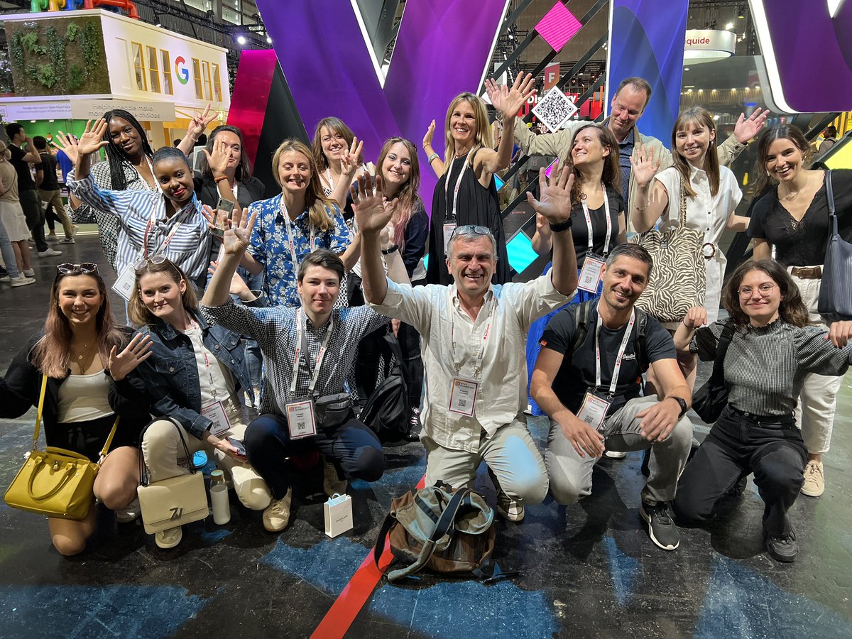 🔥#Vivatech 
 La Team #MBADMB en expédition #socialmedia reporter avec nos partenaires <a href="/microsoftfrance/">Microsoft France</a> <a href="/HUBInstitute/">HUB Institute</a> 
#VivaMS @MBADMB <a href="/VincentMontet/">Vincent MONTET</a> <a href="/ArnaultChatel/">Arnault Chatel</a>