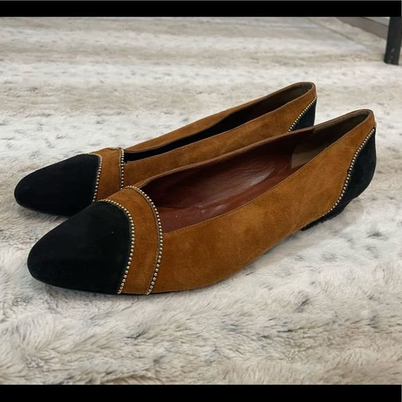KnotHooking's tweet photo. So good I had to share! Check out all the items I'm loving on @Poshmarkapp #poshmark #fashion #style #shopmycloset #clubmonaco #tommyhilfiger #stuart: https://t.co/rQ5LnwMV5q https://t.co/djzSGLZevj