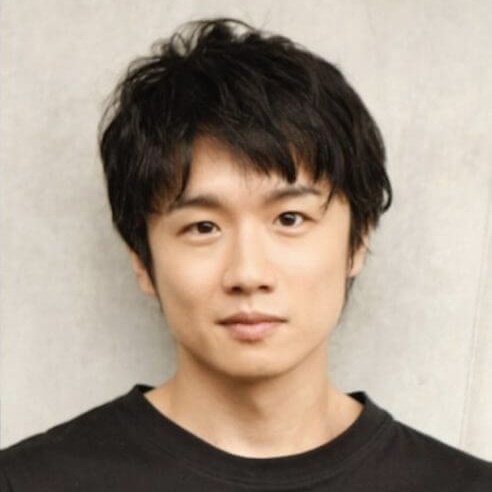 🎂 l Hoje é dia 17 de junho, e isso quer dizer temos três aniversariantes da agência Johnny&amp;Associates: Kazunari Ninomiya (do grupo ARASHI), Koichi Goseki (do grupo A.B.C-Z) e Shunsuke Kazama (ator)! 🥳

Happy Birthday, Nino, Goseki and Kazama! 🤩🎂