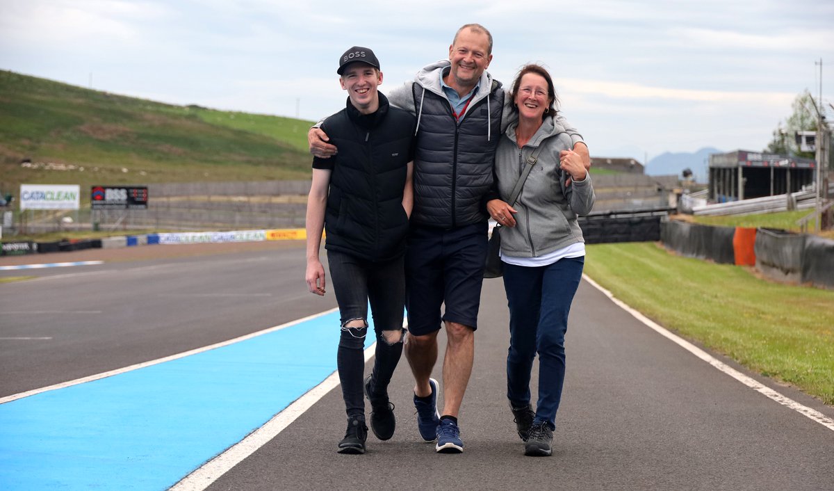 lukehopkins_16's tweet photo. Late evening track walk with @TerryRymer7 @krcircuit ahead of @OfficialBSB Round 4. #neverstoplearning @HMQuickshifter #blackonyxconcepts @ebcbrakesuk @GBRacingEU @knoxarmour @OfficialBSB @moto_aero @SarcoidosisUK #NCC #BASGroup #NichollsTransport #JRIndustrial #Scuff2New https://t.co/xEQjDkycRP