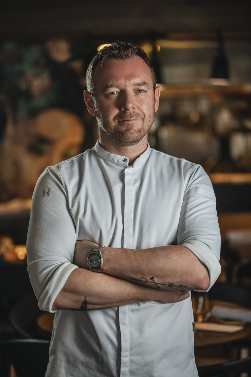 IrlEmbIndonesia's tweet photo. Are you ready to grab your spoons and meet Irish Chef Andrew Walsh of Michelin-starred Cure (Singapore) @CureSingapore at Ubud Food Festival @ubudfoodfest? More info👉 https://t.co/X2Wli7Atcc #UFF22 https://t.co/FhByaYXCzO