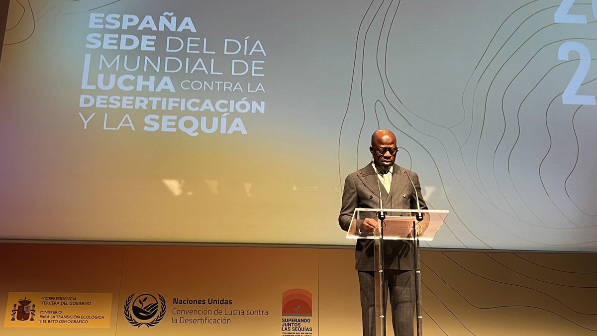 ibrahimthiaw's tweet photo. It is not by chance that for many countries, years of #drought correspond to years of economic downturn.  

Alain R. Donwahi ⁦@ARDonwahi⁩ President of @UNCCD #COP15 at the #DesertificationAndDroughtDay in #Madrid https://t.co/Ww6RfSrKXP
