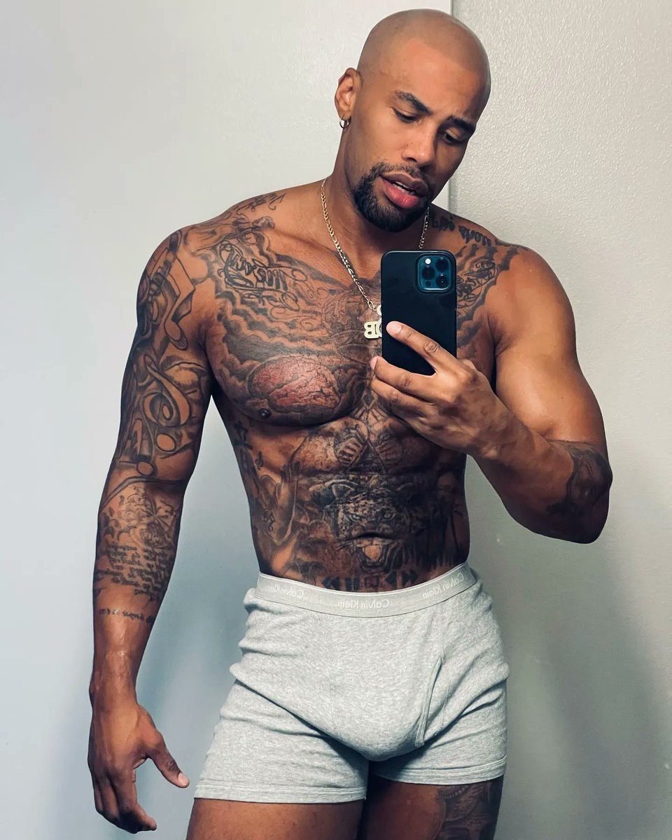stevebeckfit's tweet photo. Last thirst trap ✌🏽 for a tick atleast
DM DM DM request nudes😋 https://t.co/wT5JdWhYkg