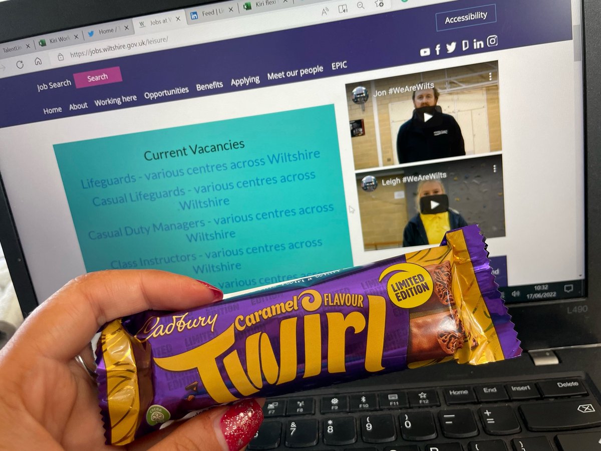 Giving this a try this morning whilst checking the #Leisure landing page on @WiltsC_Careers site! 🍫
1) it's never too early for chocolate 🍫
2) have you tried this new flavour yet? If so, what's your thoughts??
🍫🍫🍫 #controltwirlhype #TwirlCaramel #Recruiting #Wiltshire #Job