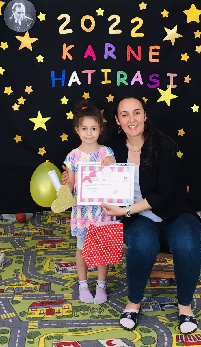 2021-2022 Eğitim-Öğretim Yılı’nın sonuna geldik. Bütün öğrencilerimize ve öğretmenlerimize iyi tatiller dileriz.