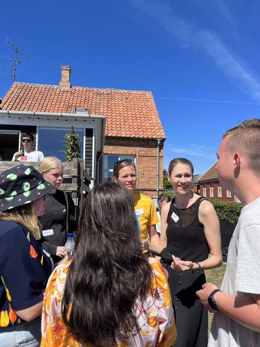 Sara Gry Striegler tweet media