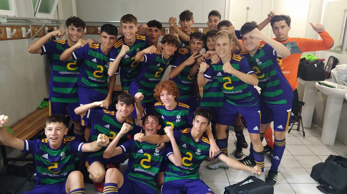 FedExFutbol's tweet photo. ⚽Goles:

0-1 Carlos Rodríguez 18'
0-2 Carlos Rodríguez 24'
0-3 Alejandro Beltrán 46'
0-4 Pablo Carballo 70'

#VamosExtremeña💚🤍🖤 https://t.co/32QpWArlza