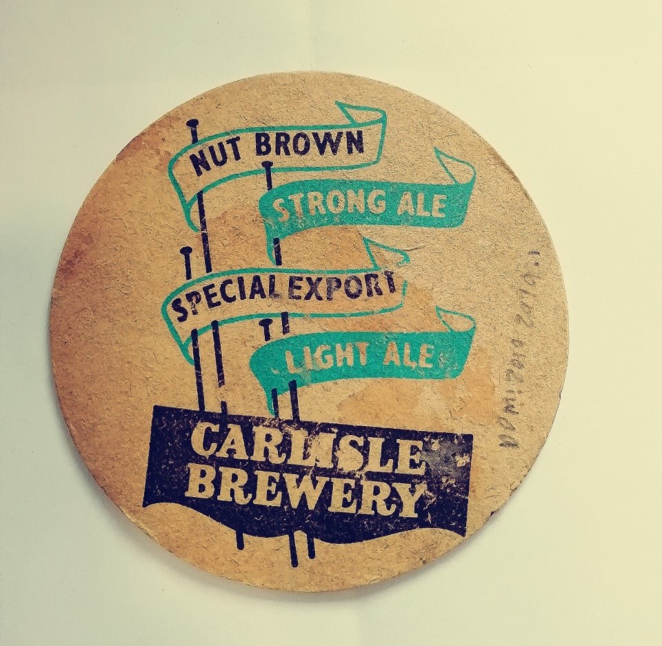 Devils_Porridge's tweet image. This #StateManagment coaster from The Devil&apos;s Porridge #Museum&apos;s collection. It has two diffrent sides, both of which can be seen in the #photos. One reads &apos;Carlisle on Draught&apos;, while the other reads &apos;Carlisle Brewery.&apos;