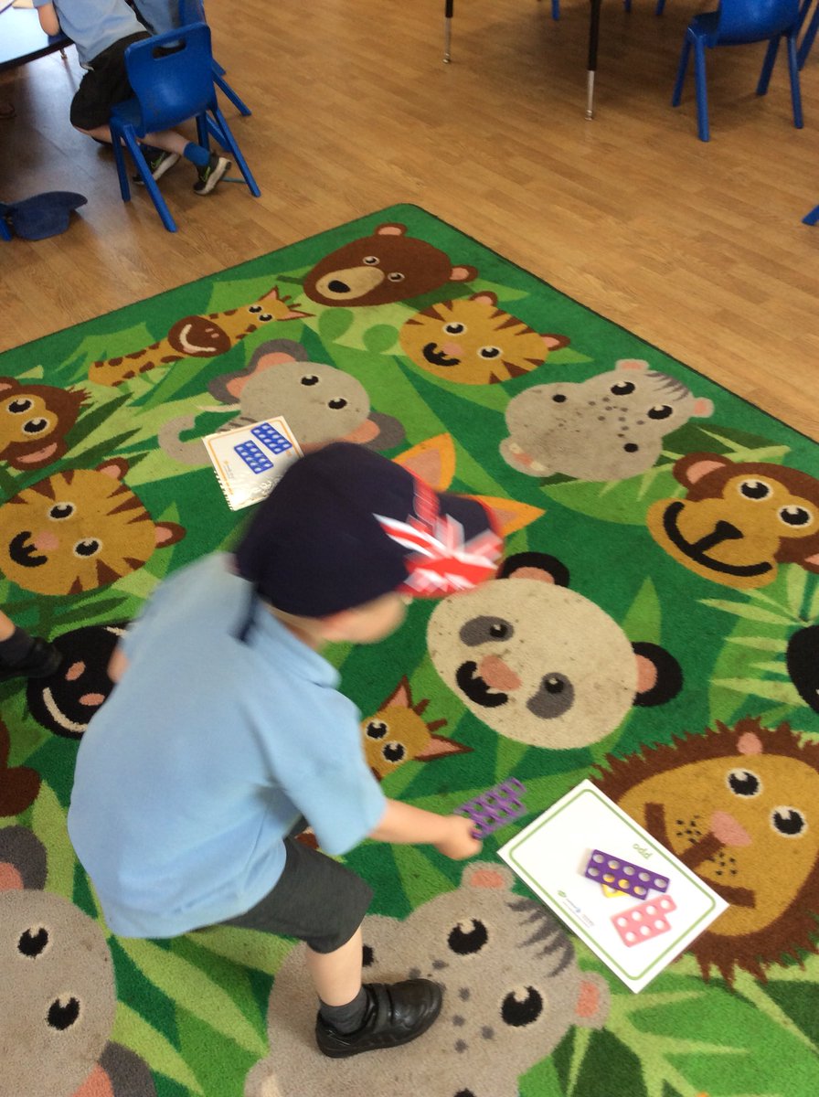 ournewbees's tweet photo. The #reception class have been exploring odd and even numbers this week! https://t.co/AvFaNhZdJb